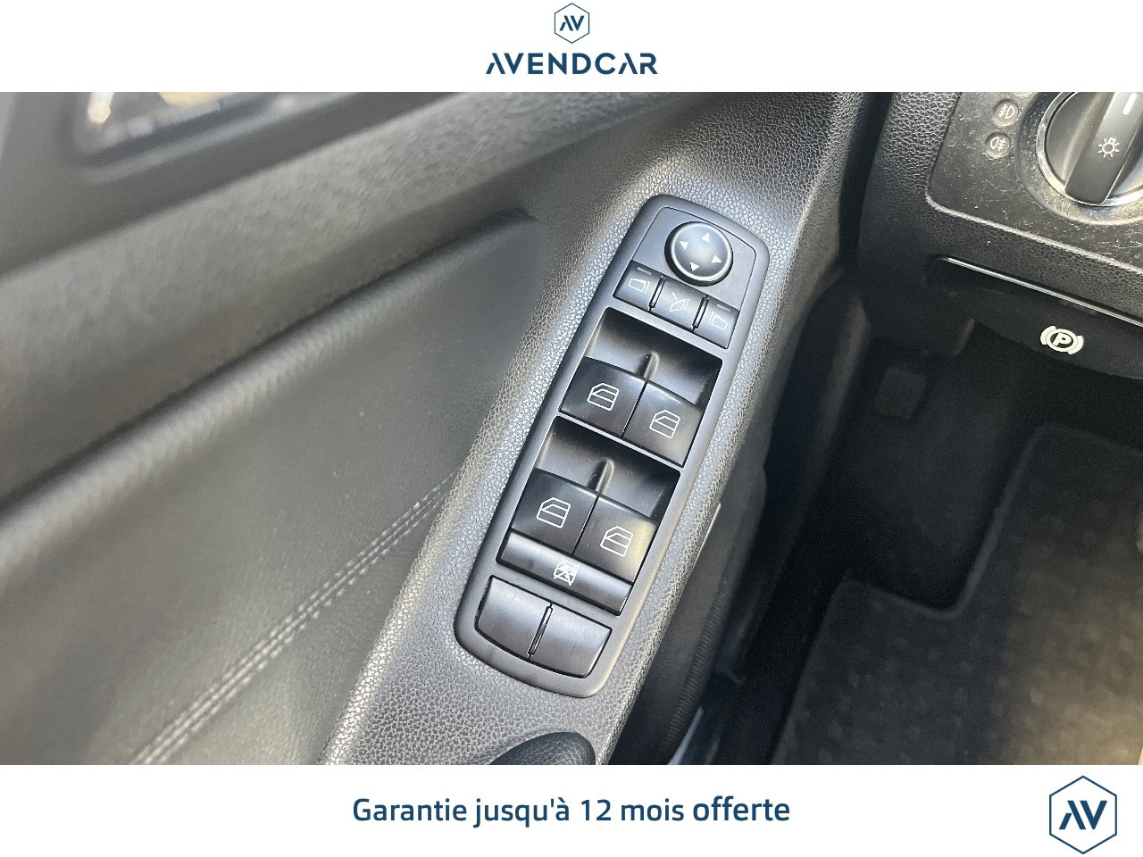 
                                                Voiture
                                                 MERCEDES ML 350 CDI 231CH BLUETEC V6 4MATIC BVA