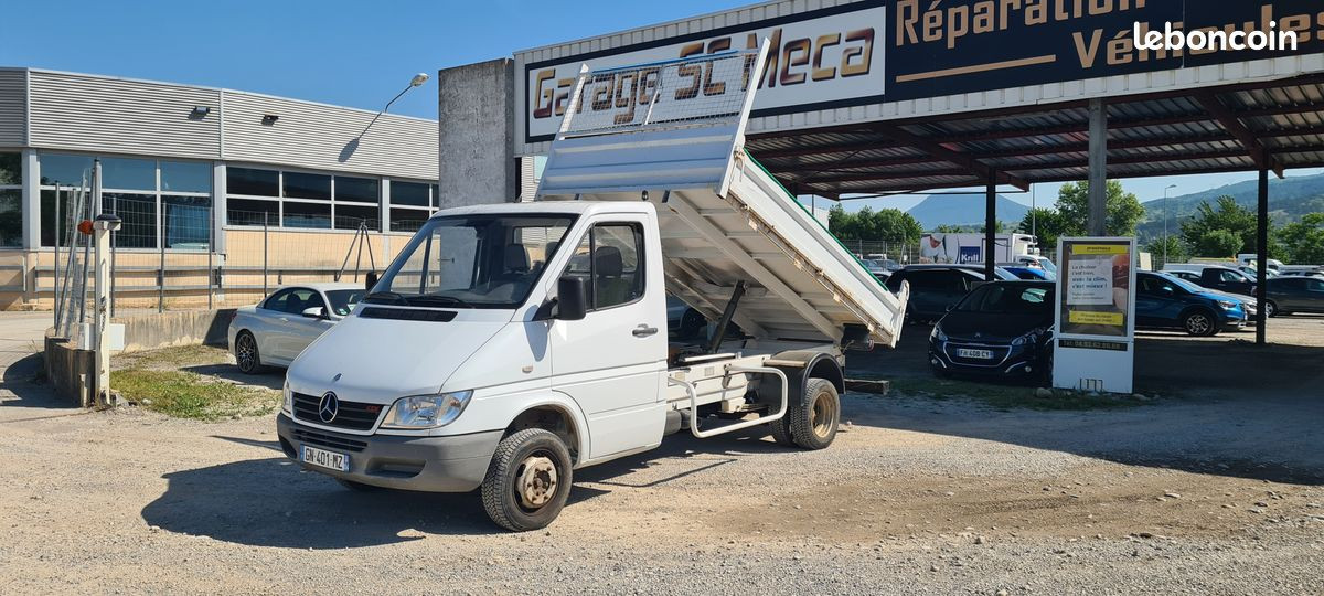 
                                                Voiture
                                                 Mercedes sprinter benne 411d 2.2 cdi 110 ch