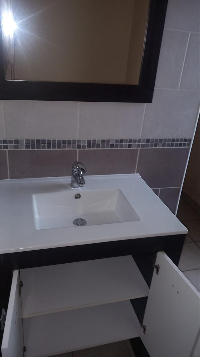 
                                                Location
                                                 MERIGNAC CENTRE Tout à pied  ApptF5 81m2 3ch 2e