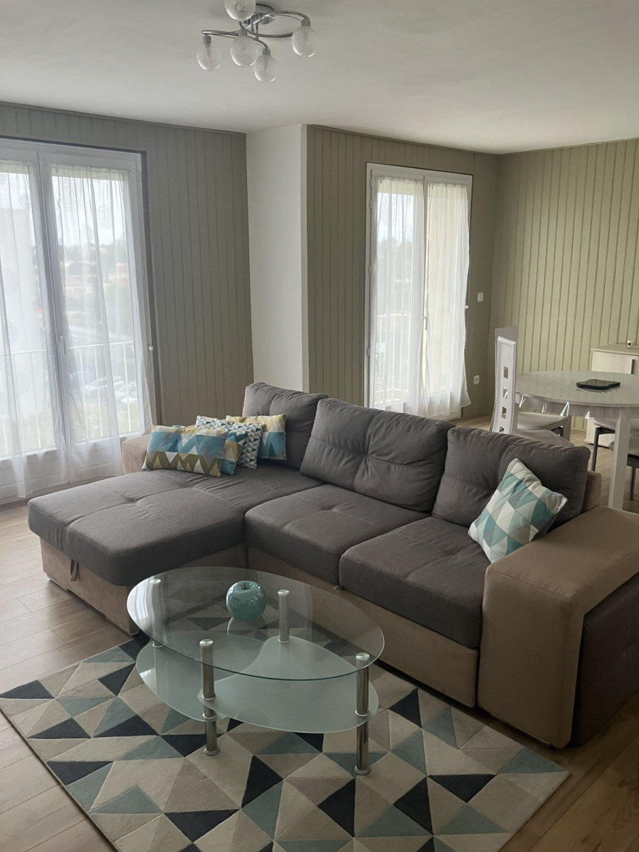 
                                                Location
                                                 Mérignac - Les Eyquems - appartement T3 meublé