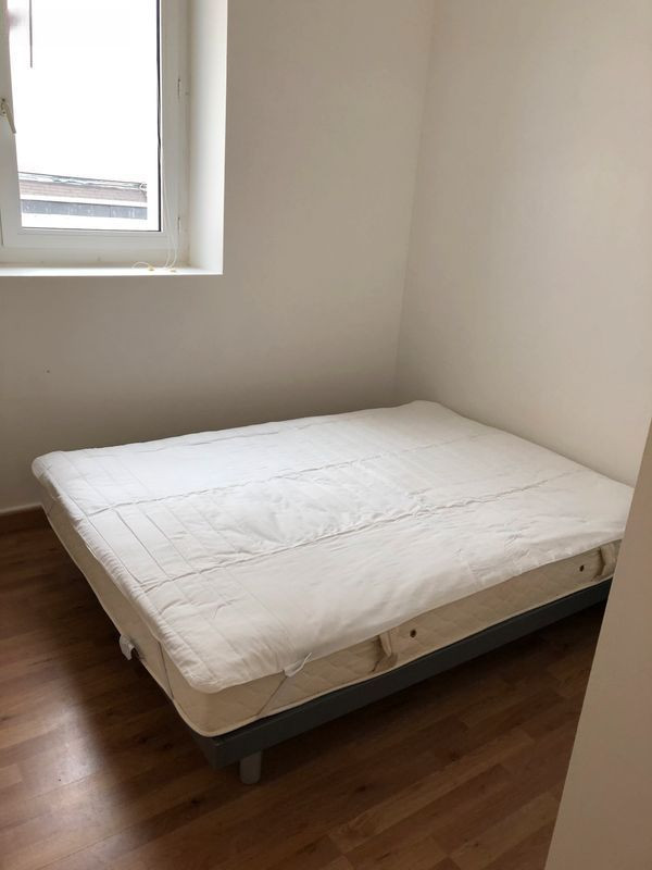 
                                                Location
                                                 Meublé 33m2