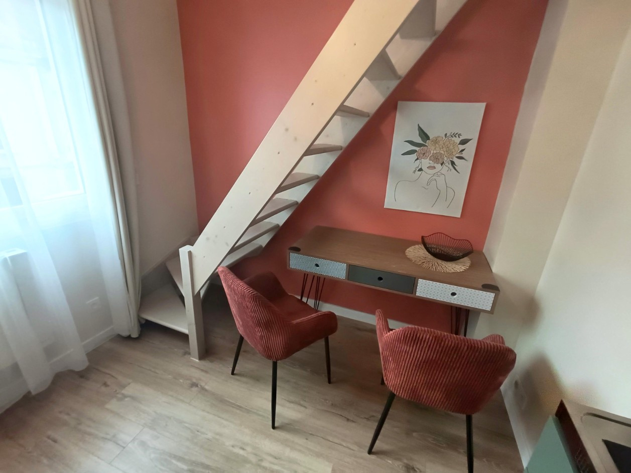 
                                                Location
                                                 Meublé moderne avec mezzanine Amiens