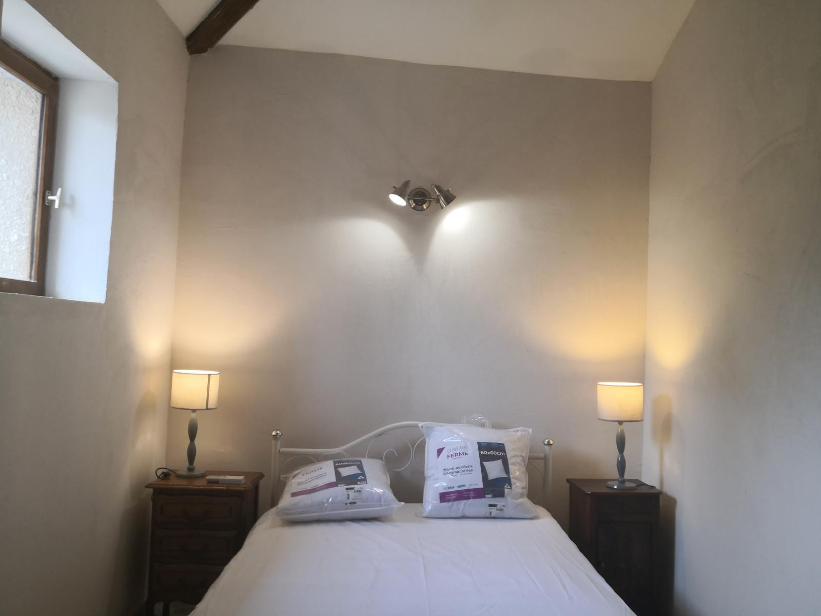 
                                                Location
                                                 Meublé T4 appart Gleizé proche Lyon renové