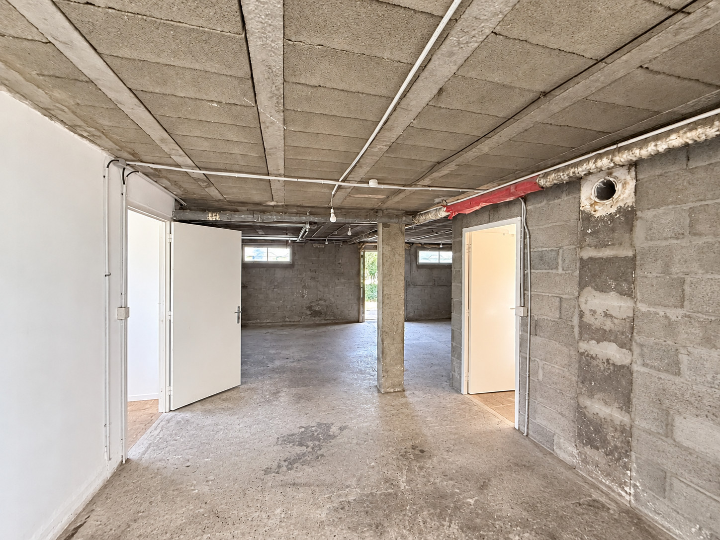 
                                                Vente
                                                 MEYZIEU – MAISON INDIVIDUELLE AVEC JARDIN DE 80 M² HABITABLES ET 80 M² SUPPLÉMENTAIRES À AMÉNAGER