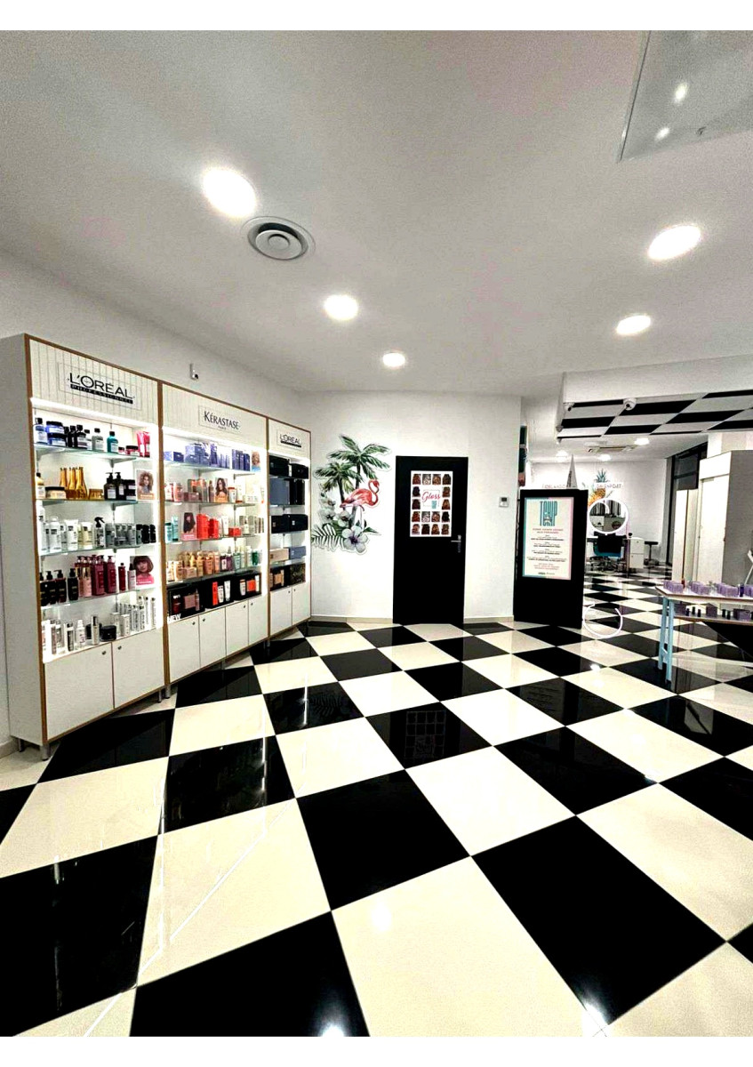 
                                                Vente
                                                 MEYZIEU – SALON DE COIFFURE CLÉ EN MAIN – 108 M² – CA 282 600 €
