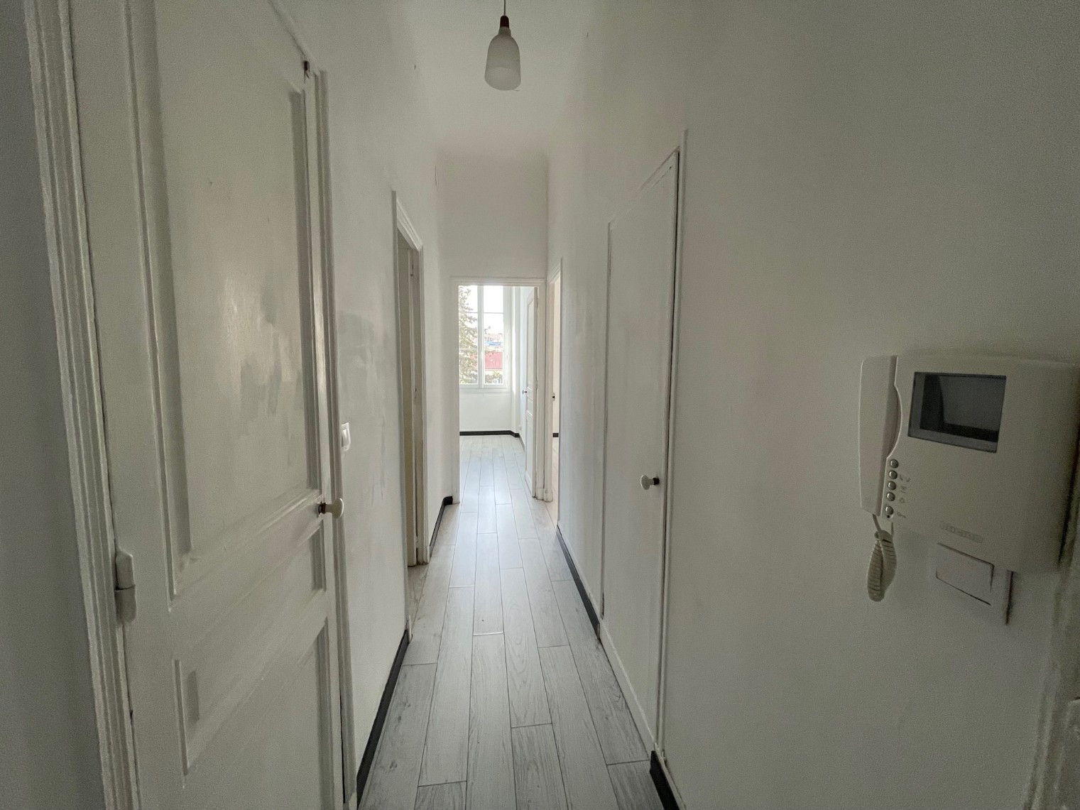 
                                                Location
                                                 MEZZANINE DUPRE- MO