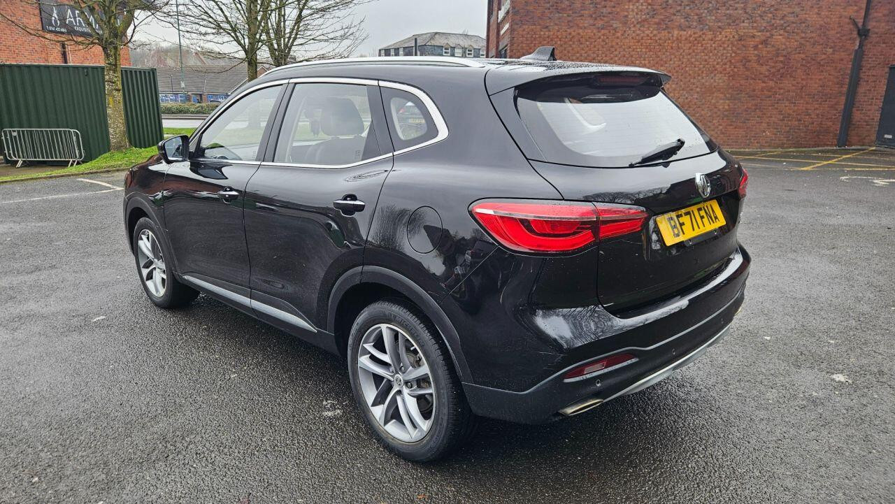 
                                                Voiture
                                                 MG MG Hs 1.5 T-GDI 16.6kWh Excite SUV 5dr Petrol Plug-in Hybrid Auto Euro 6 (s/s) (258 ps) MOT 10/26 PSH 33K AMAZING SPEC