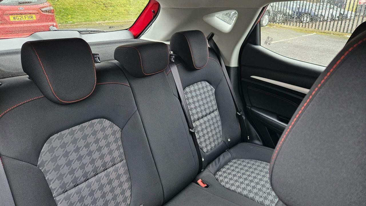 
                                                Voiture
                                                 MG MG Zs 1.5 VTi-TECH Excite SUV 5dr Petrol Manual Euro 6 (s/s) (106 ps) 22K 5 YEARS WARRANTY ULEZ