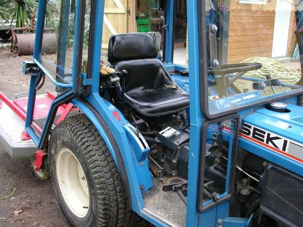 
                                                Matériel agricole
                                                 Micro-tracteur année 2008 diesel ISEKI