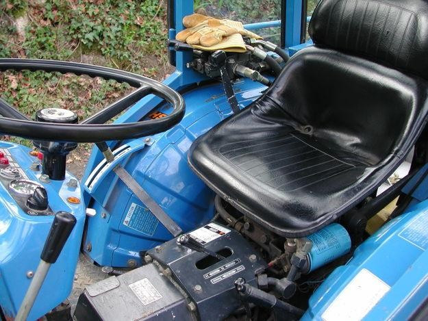 
                                                Matériel agricole
                                                 Micro-tracteur année 2008 diesel ISEKI