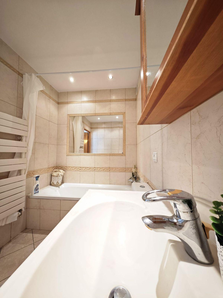 
                                                Location
                                                 Mieux qu un appartement !