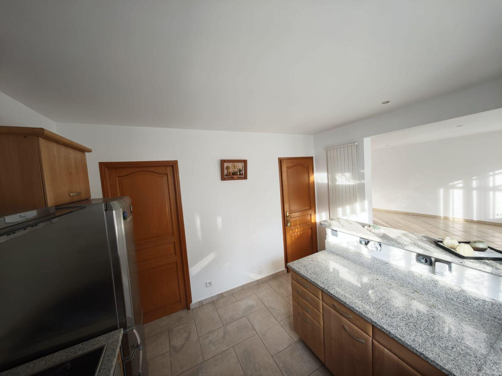 
                                                Location
                                                 Mieux qu un appartement !