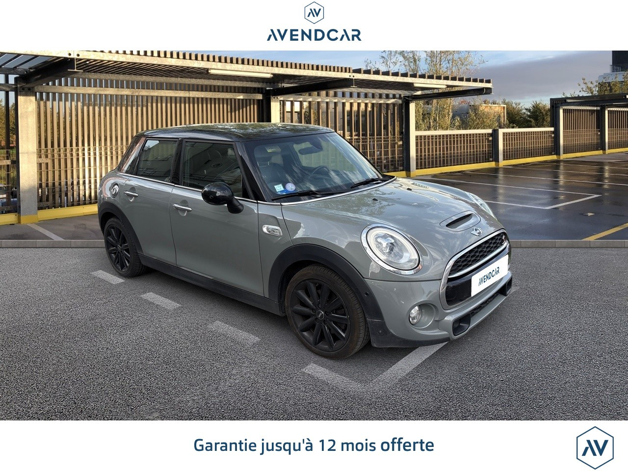 
                                                Voiture
                                                 MINI 2.0 190 COOPER S
