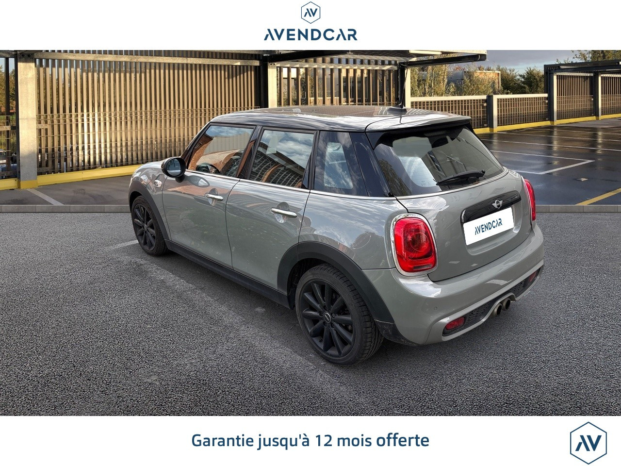 
                                                Voiture
                                                 MINI 2.0 190 COOPER S
