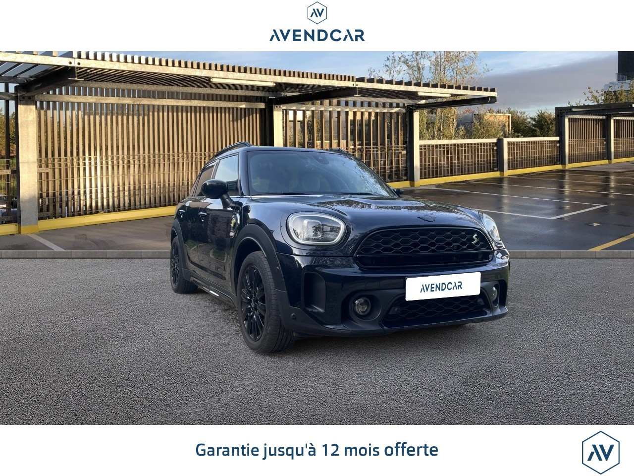 
                                                Voiture
                                                 Mini Cooper SE 125ch + 95ch édition Northwood ALL4 BVA