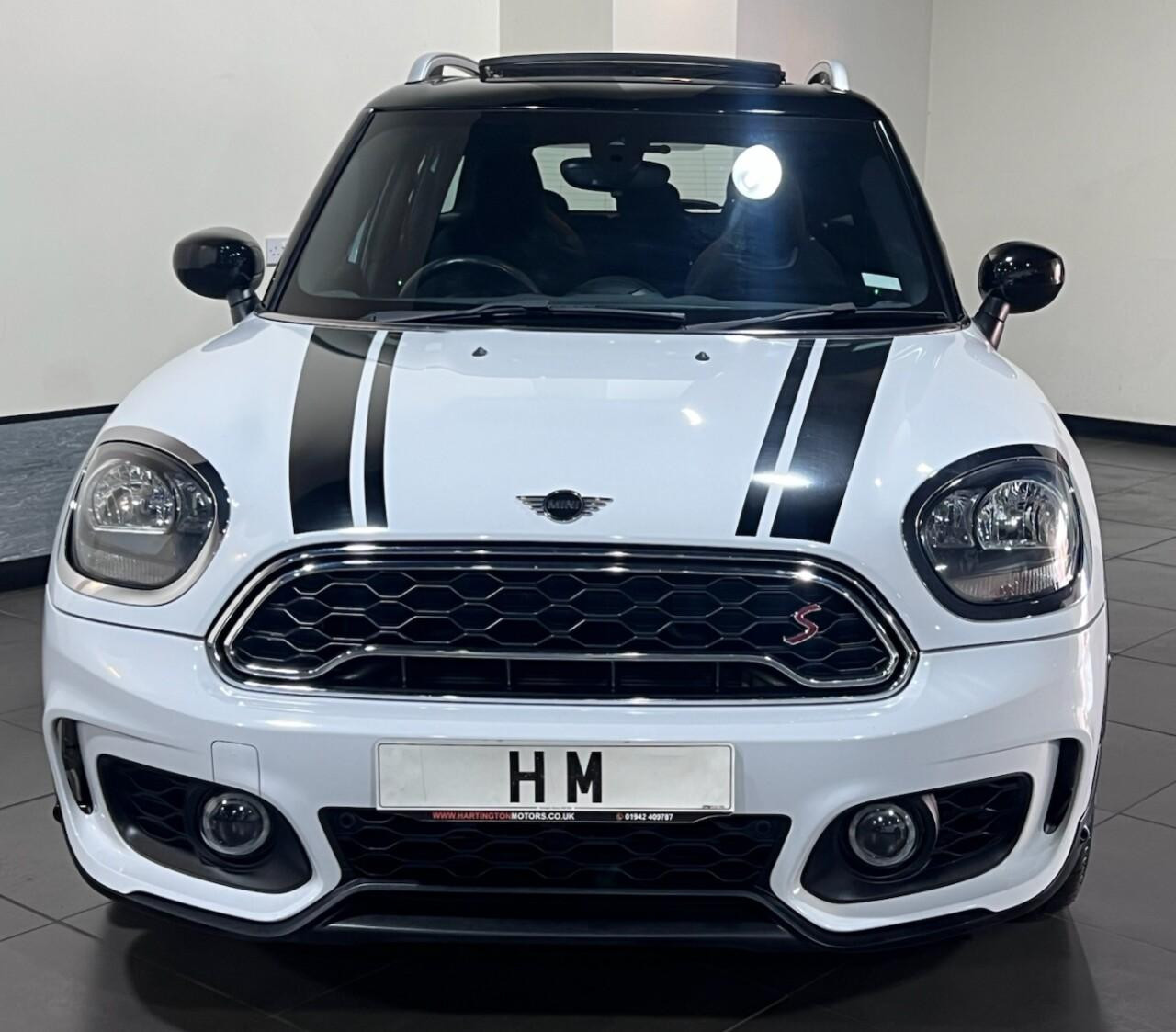 Voiture
                                                 MINI Countryman 2.0 Cooper S Sport SUV 5dr Petrol Steptronic Euro 6 (s/s) (192 ps)