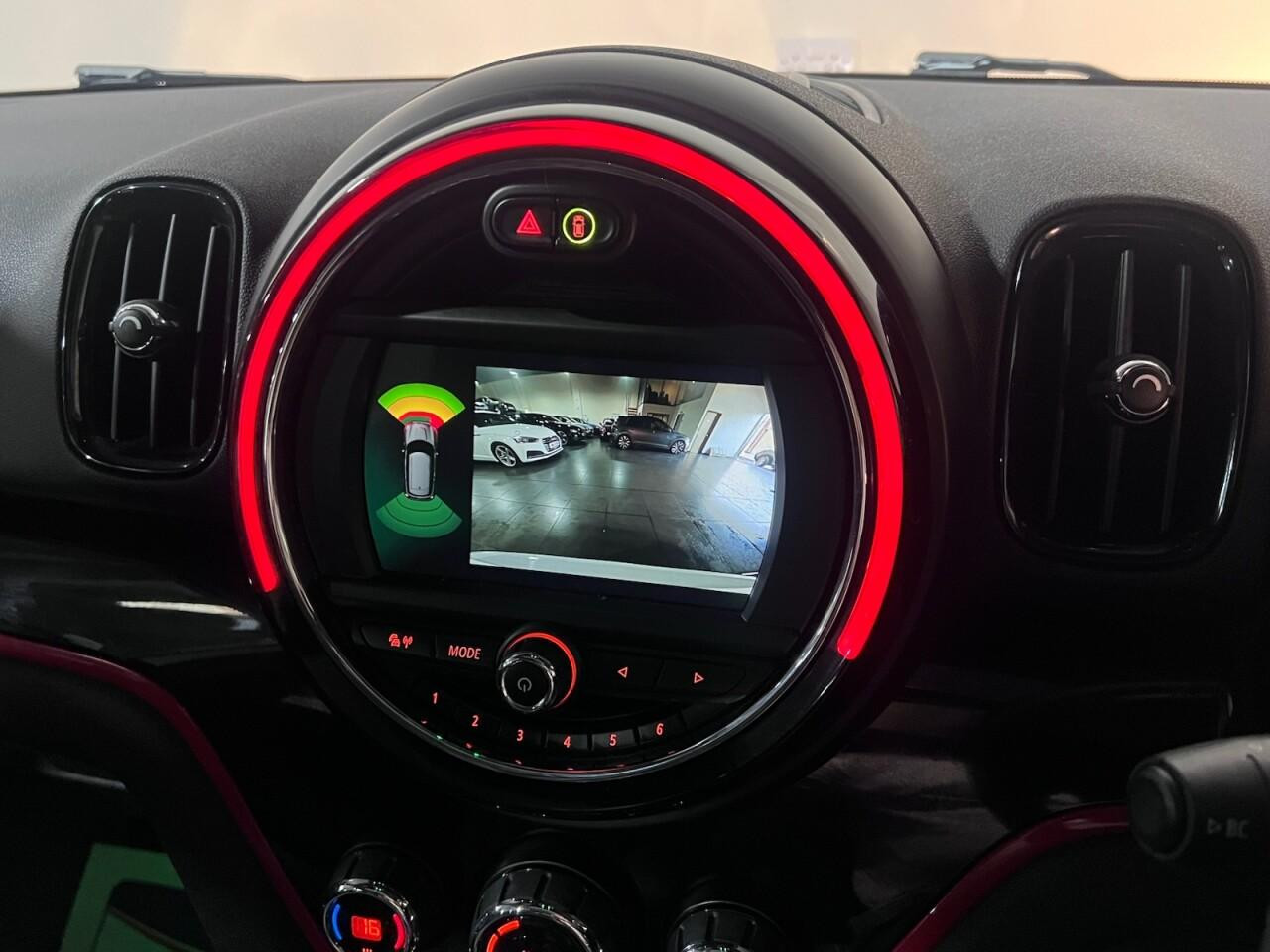Voiture
                                                 MINI Countryman 2.0 Cooper S Sport SUV 5dr Petrol Steptronic Euro 6 (s/s) (192 ps)