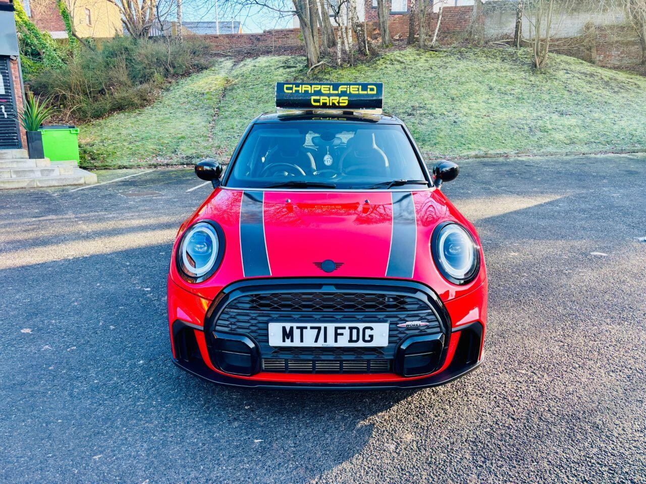 
                                                Voiture
                                                 MINI Hatch 1.5 Cooper Sport Hatchback 5dr Petrol Manual Euro 6 (s/s) (136 ps) MOT 2/27 FSH 40K 1 OWNER ULEZ