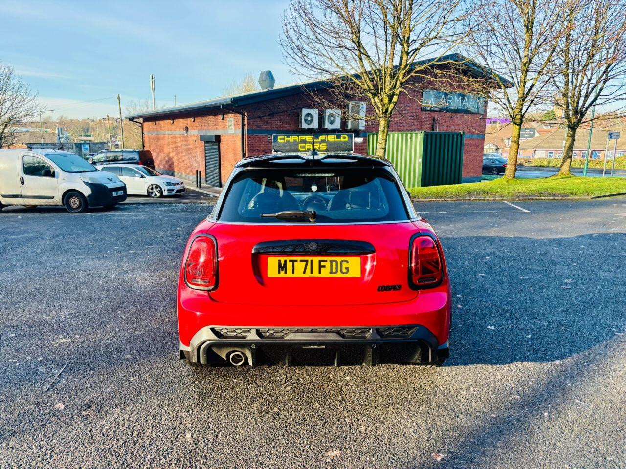 
                                                Voiture
                                                 MINI Hatch 1.5 Cooper Sport Hatchback 5dr Petrol Manual Euro 6 (s/s) (136 ps) MOT 2/27 FSH 40K 1 OWNER ULEZ