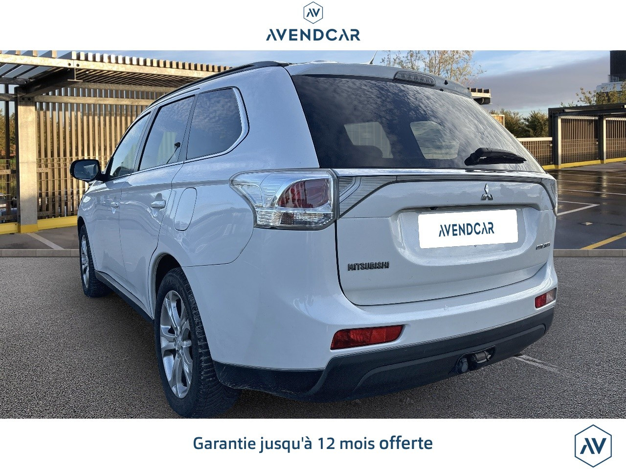 
                                                Voiture
                                                 Mitsubishi Outlander