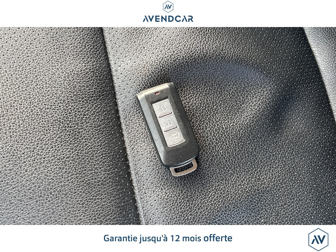 
                                                Voiture
                                                 Mitsubishi Outlander