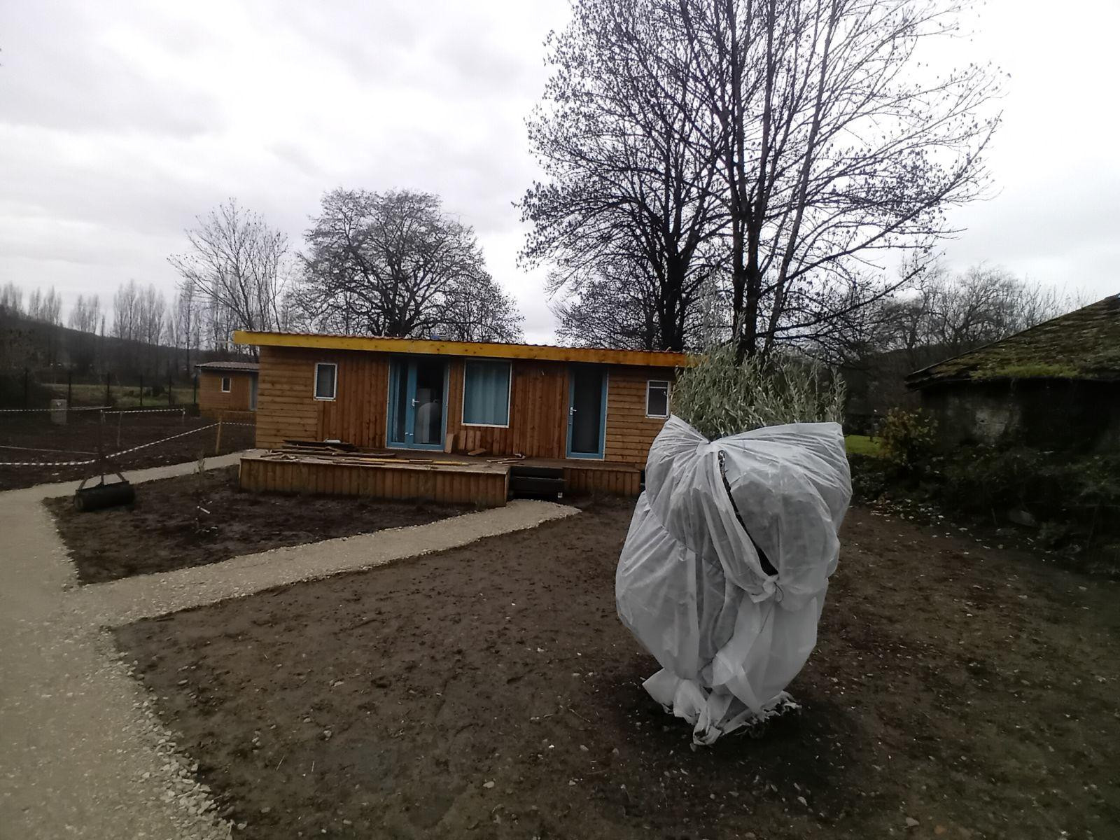 
                                                Location
                                                 Mobil home