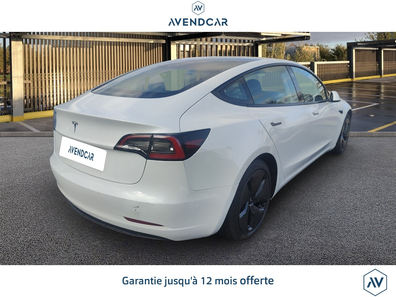 
                                                Voiture
                                                 MODEL 3 ELECTRIC 325 60KWH STANDARD-PLUS