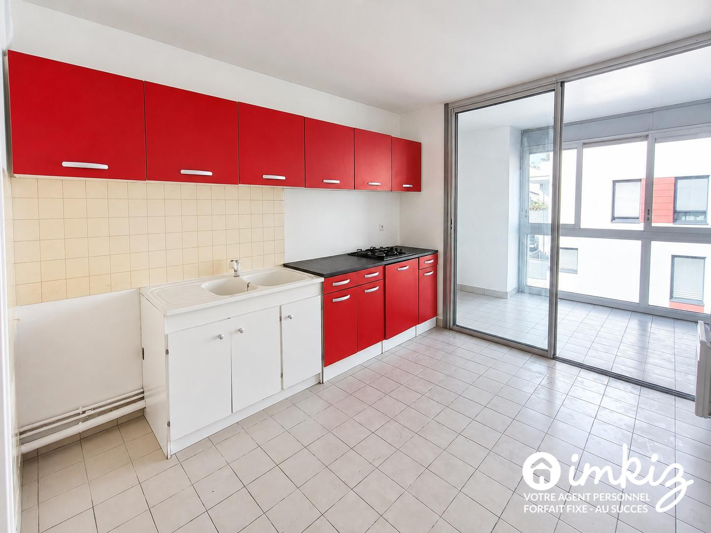 
                                                Vente
                                                 Montchat, 93m², annexes rares : garage + cave 25m²