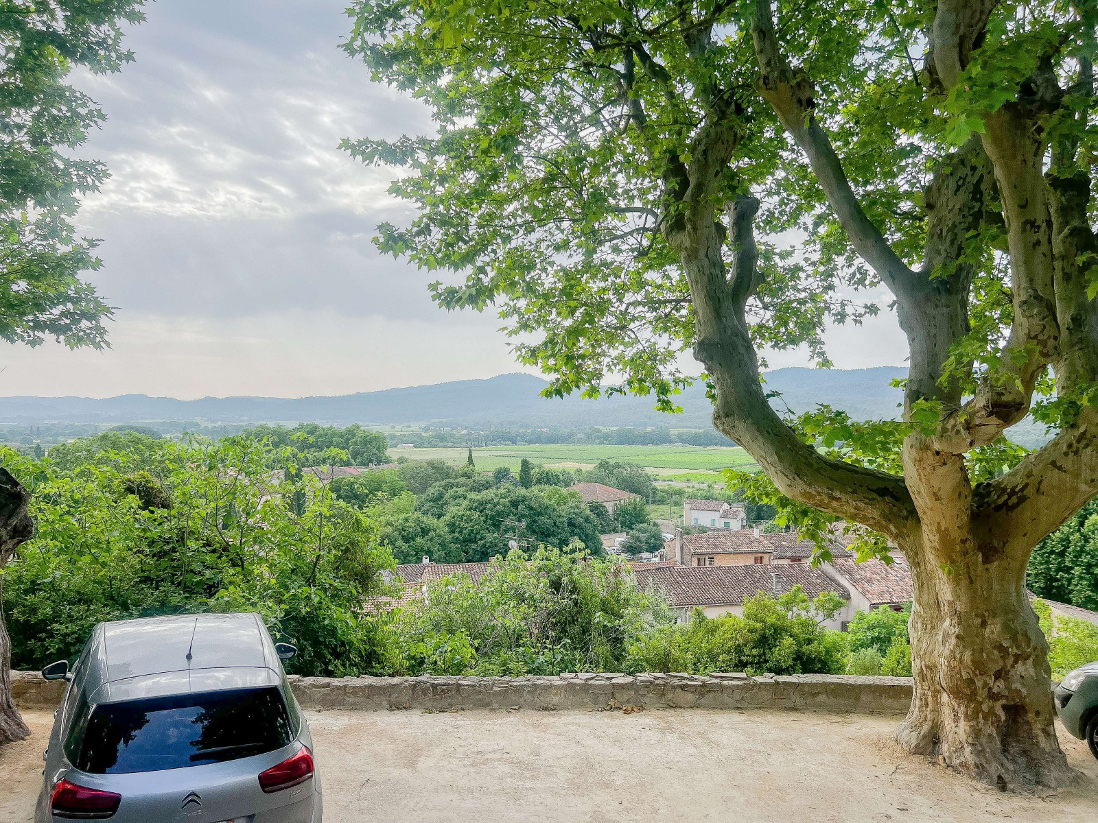 
                                                Vente
                                                 Montfort sur argens, terrain constructible de 940 m2