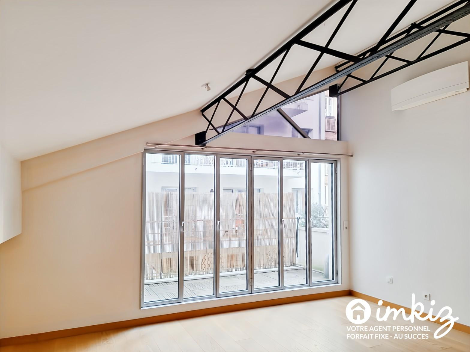 
                                                Vente
                                                 Montmartre Appartement 2 Pièces Moderne Style Loft