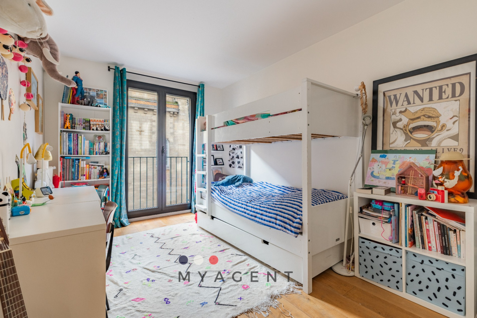 
                                                Vente
                                                 MONTMARTRE / SACRÉ-CŒUR – 4 PIÈCES
