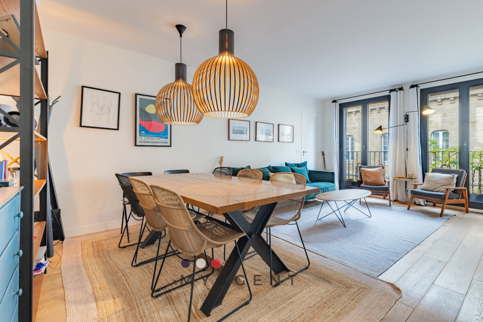 
                                                Vente
                                                 MONTMARTRE / SACRÉ-CŒUR – 4 PIÈCES