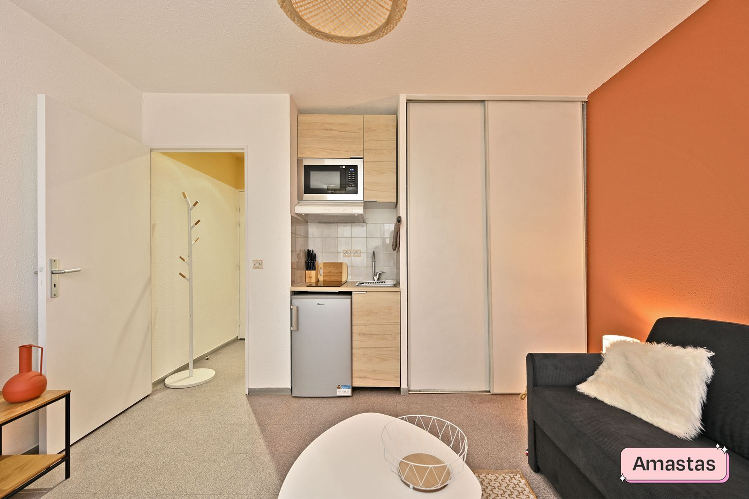 
                                                Location
                                                 Montpellier 34070 - Charmant Studio au cœur du quartier Arceaux