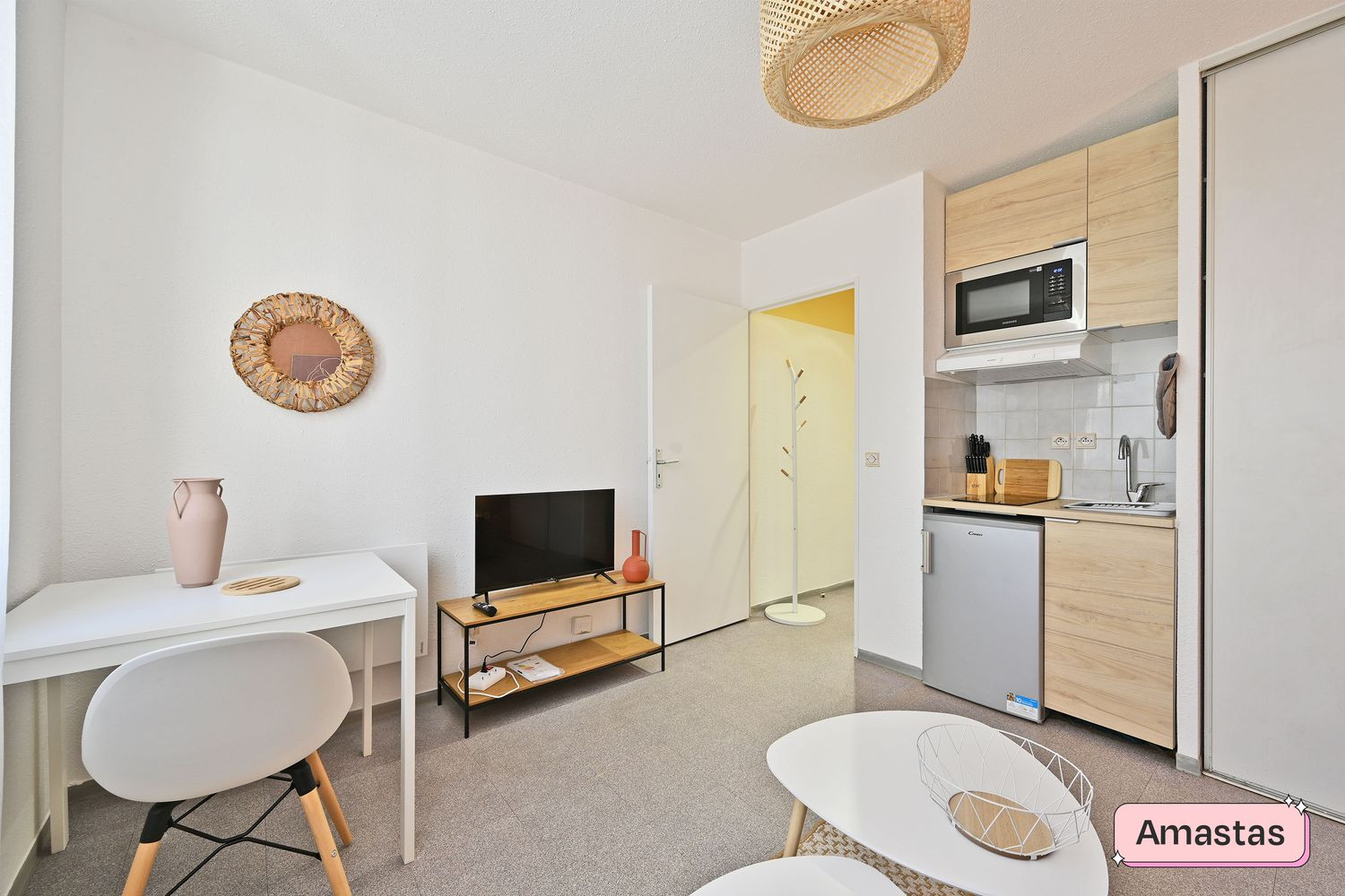 
                                                Location
                                                 Montpellier 34070 - Charmant Studio au cœur du quartier Arceaux