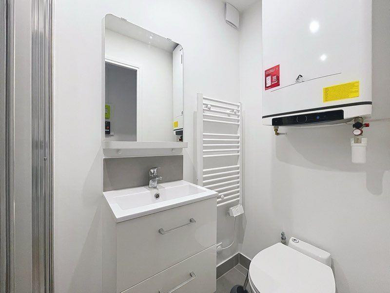 
                                                Location
                                                 Montreuil Studio 16 m2