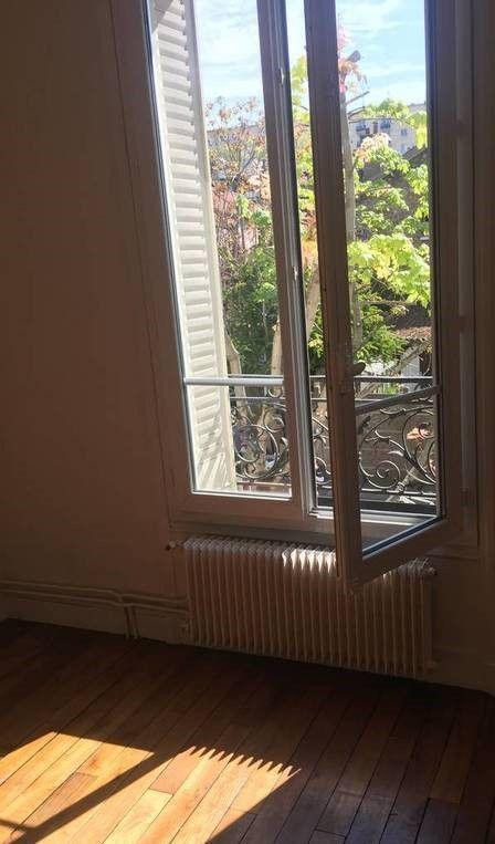 
                                                Location
                                                 Montrouge (92120)
