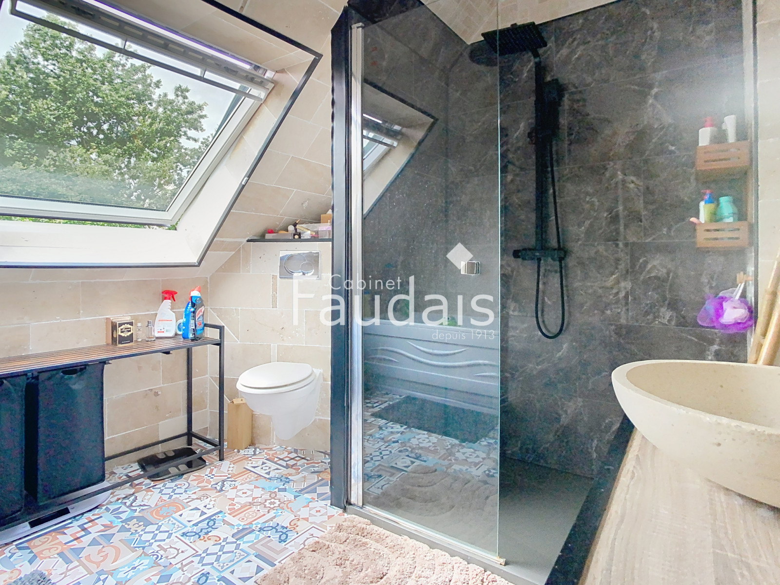 
                                                Vente
                                                 MOON-SUR-ELLE Maison de 122m2, 1600m2 de terrain