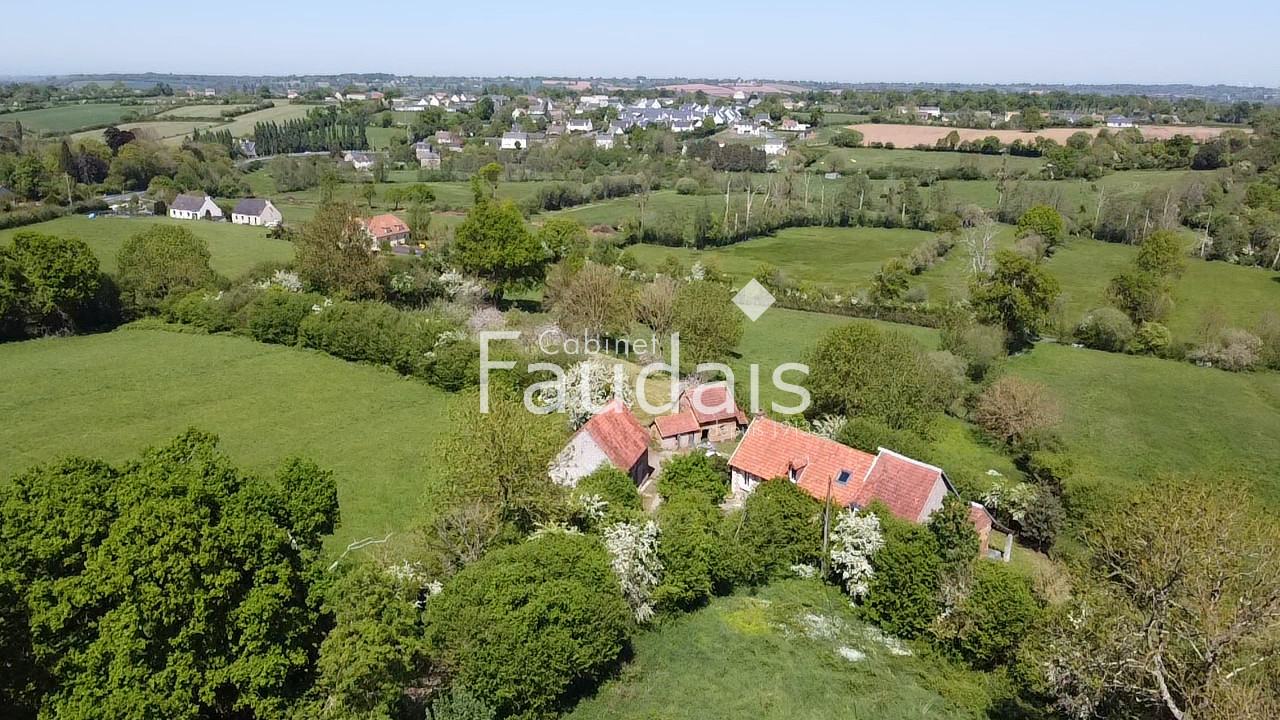 
                                                Vente
                                                 MOON-SUR-ELLE Maison en pierre avec 2.4ha