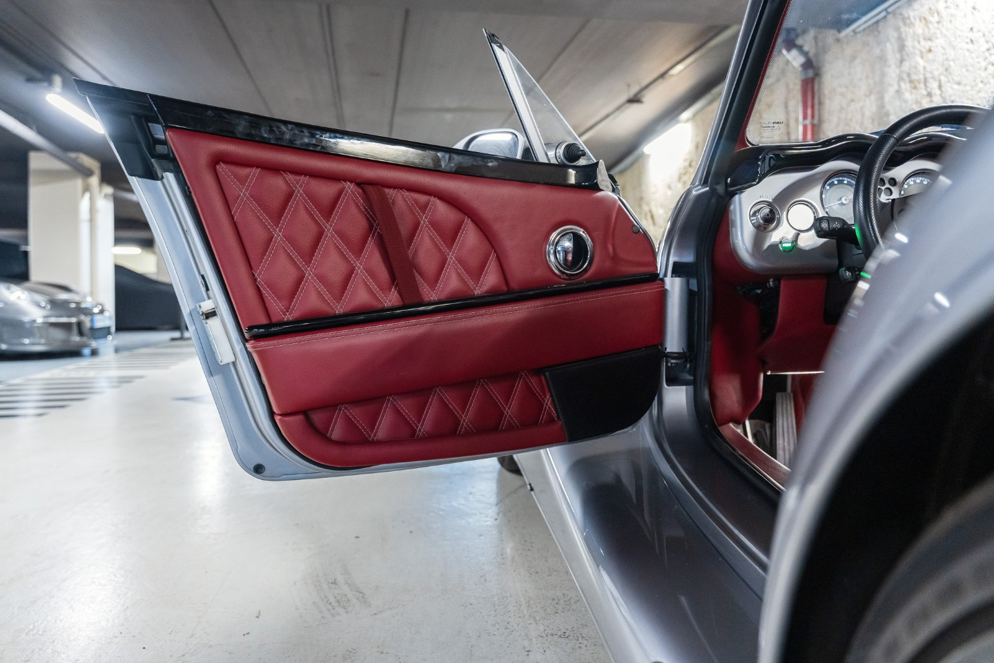 
                                                Voiture
                                                 Morgan Aero 8 Series 5 V8 4.8 367 - 1 of 160