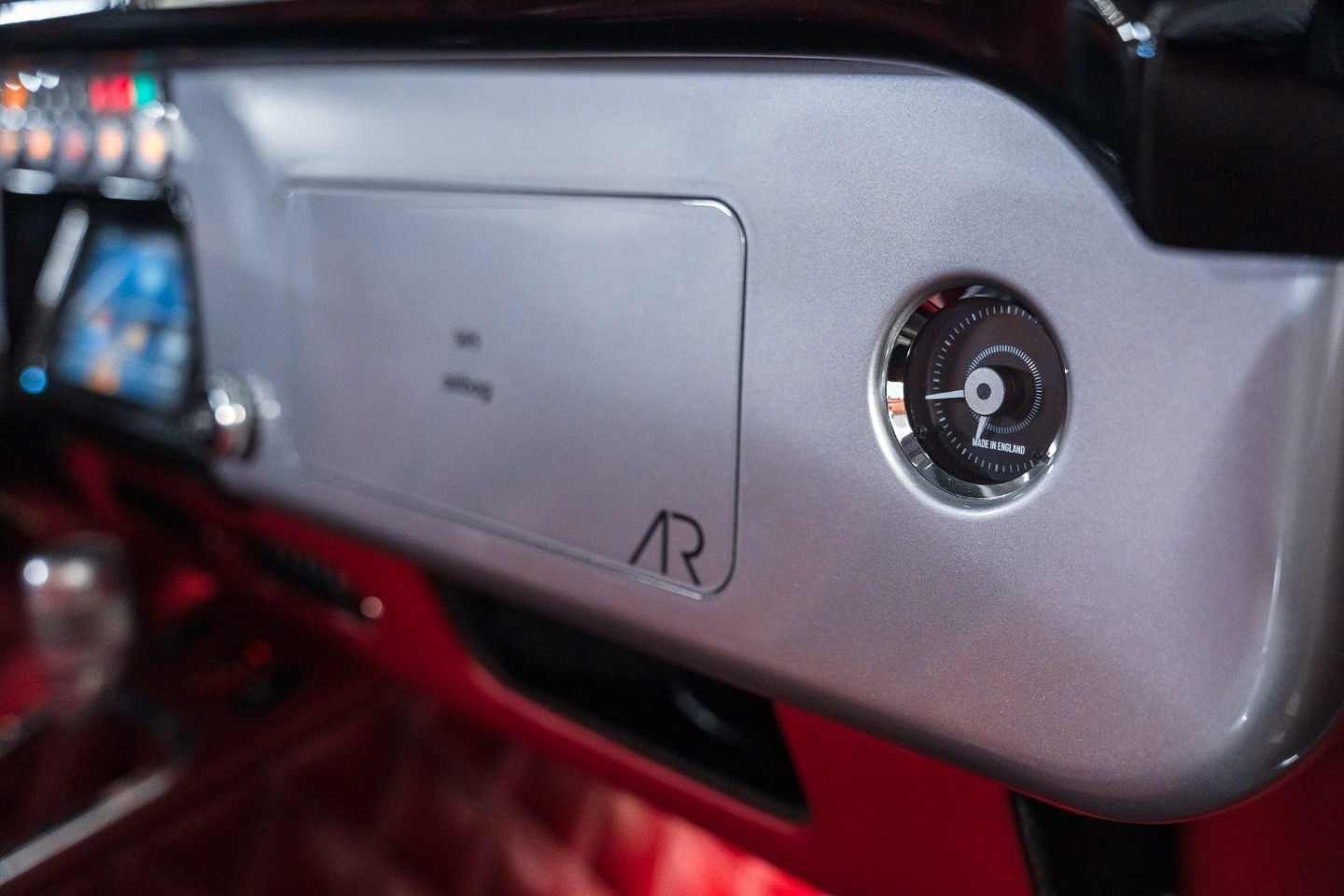 
                                                Voiture
                                                 Morgan Aero 8 Series 5 V8 4.8 367 - 1 of 160