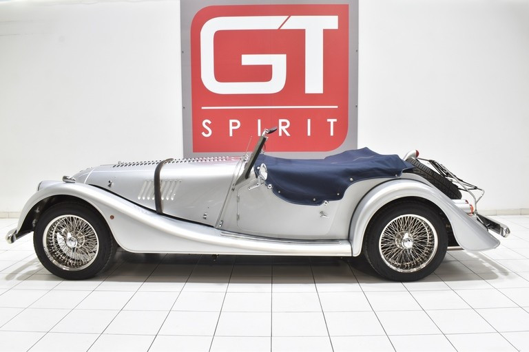 
                                                Voiture
                                                 MORGAN - V6 3.0 Roadster