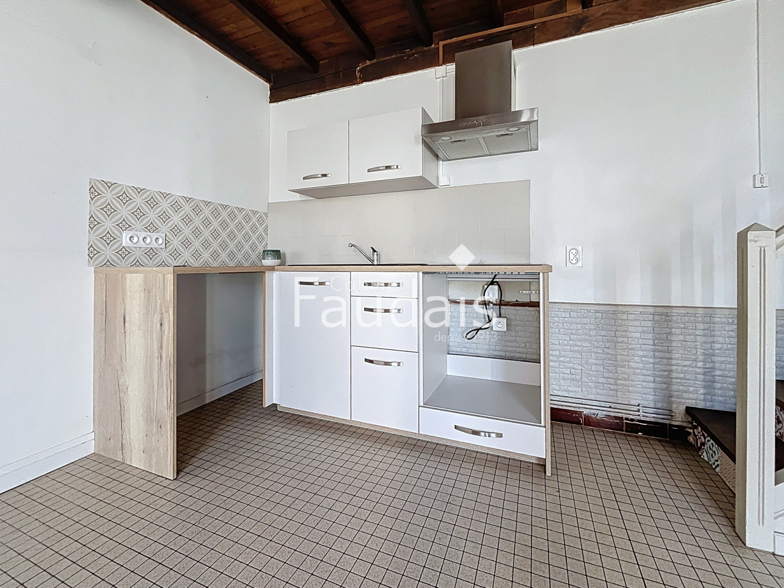 
                                                Vente
                                                 MOYON - Idéal 1ere acquisition