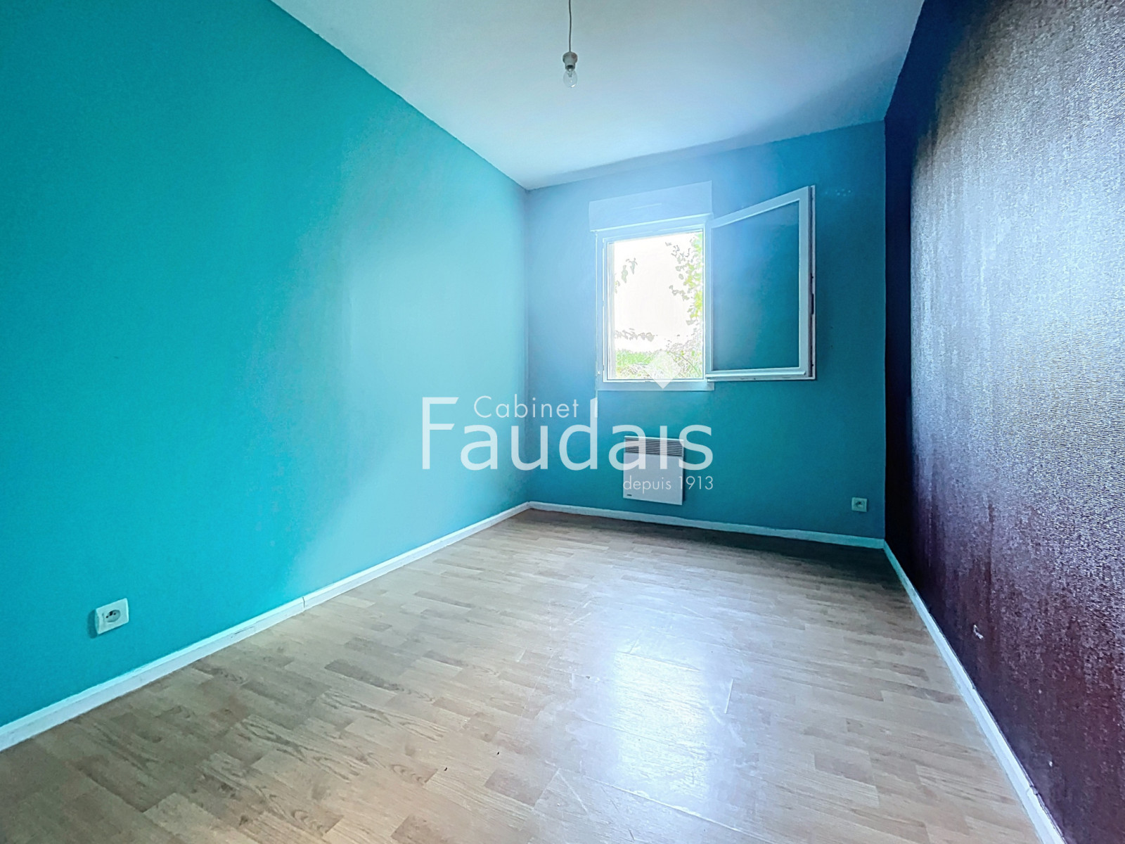 
                                                Vente
                                                 MOYON - Idéal 1ere acquisition