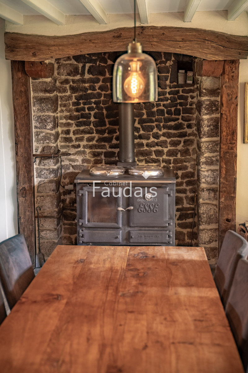 
                                                Vente
                                                 MOYON VILLAGES - Maison en pierre pleine de charme avec gîte