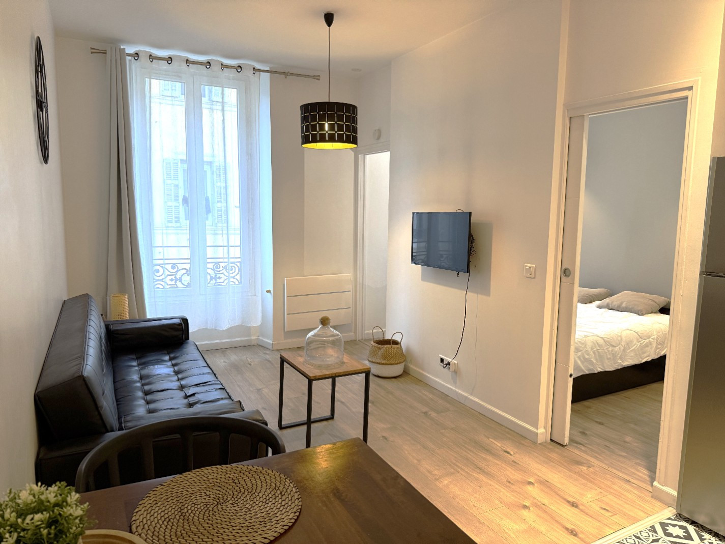 
                                                Location
                                                 NAIROBI - T2 proche Timone