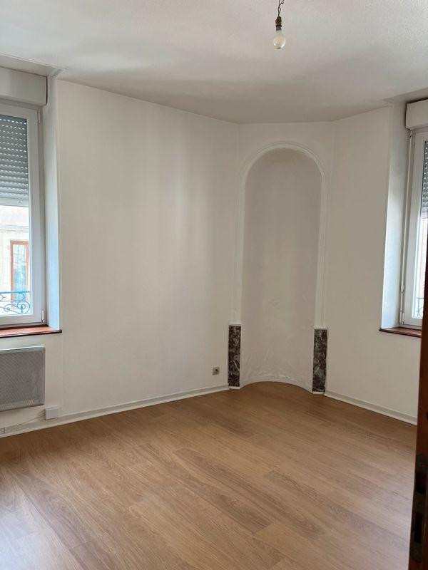 
                                                Location
                                                 Nancy Blandan loue F2