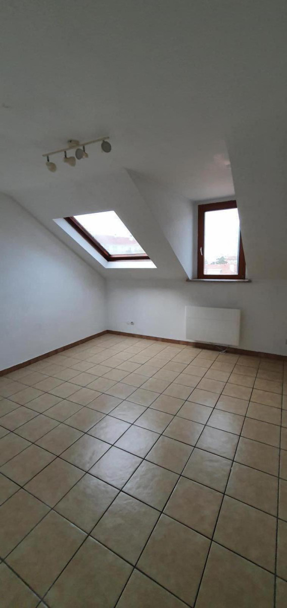 
                                                Location
                                                 NANCY, proche Artem et Parc Ste Marie, Appart F 3
