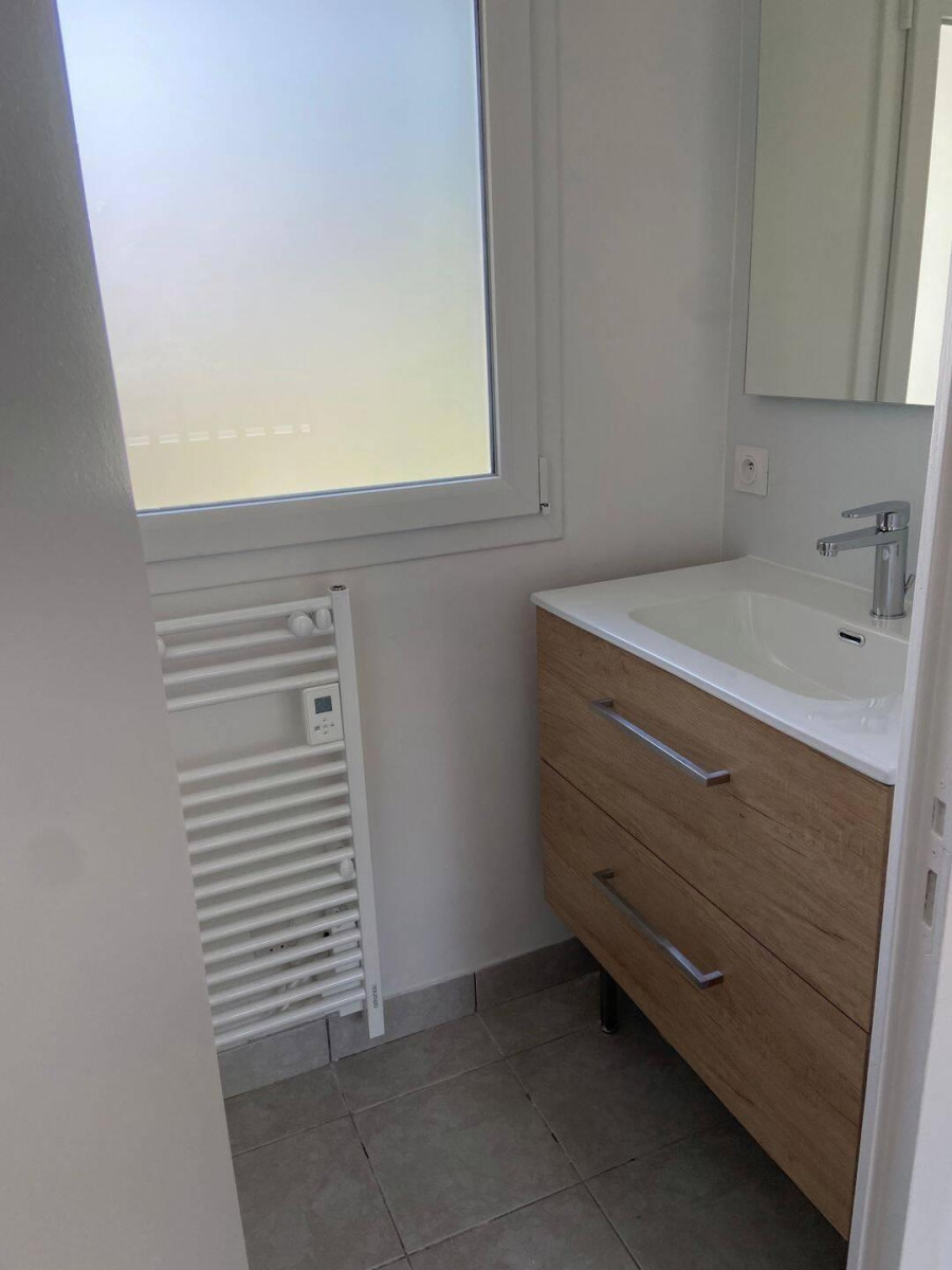 
                                                Location
                                                 NANTES – Chantenay – Charmante maison triplex avec