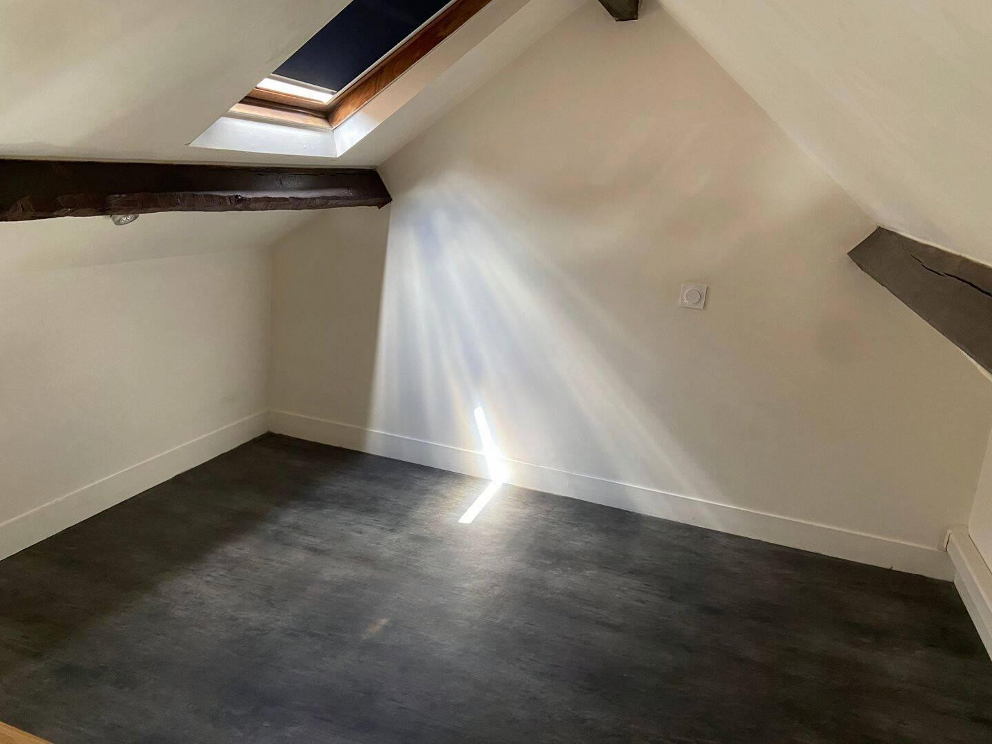 
                                                Location
                                                 NANTES – Chantenay – Charmante maison triplex avec