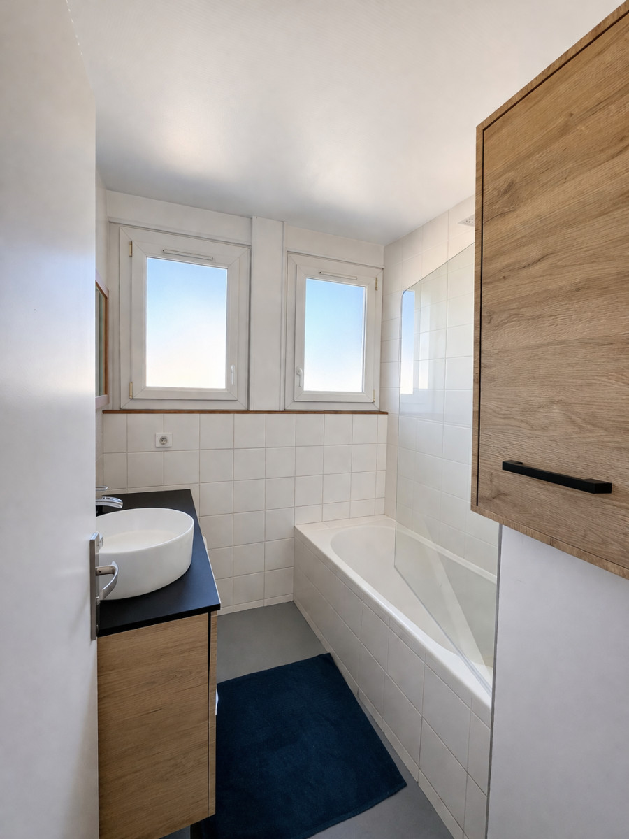 
                                                Vente
                                                 Nantes – Sud | Appartement 87 m² avec balcon et cave